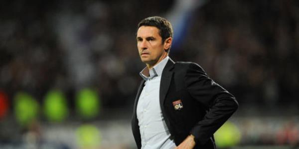 <br><b>24- Remi Garde </b></br>  <br>Bota (En son Olympique Lyon'u altrd) </br>  <br>8335 puan</br>