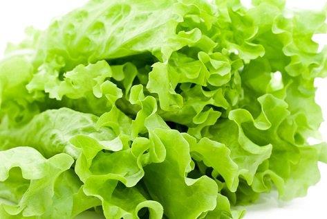 <br><b>Su Oran Yksek Besinler Tketin</b></br>  Salatalk, marul, domates, kavun, turp gibi sebze ve meyveler, hem su ihtiyacnz karlar hem de vitamin ve mineral destei salar.