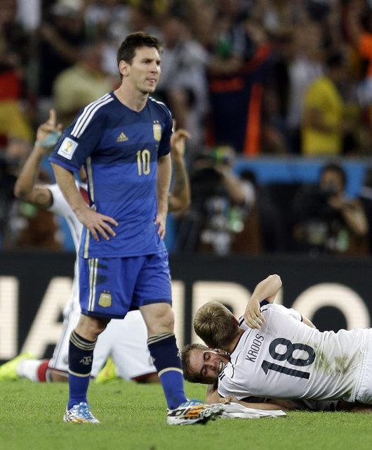 Ancak yine olmad, yine olmad..