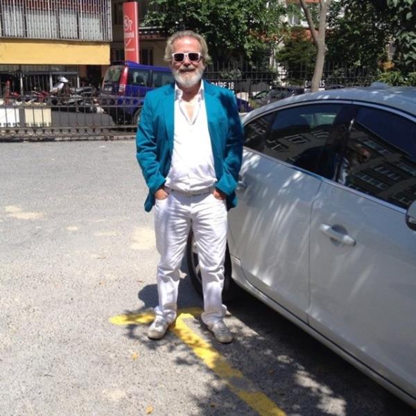 UURKAN EREZ  <br>Yine, yeniden stanbul.. Gzel bir hafta balyor diyoruz.. Ve bu haftaya, sizlere Gnaydnnn..:))</br>