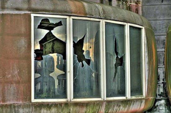 Asya kltrnde kayp ruhlarn evlerine zarar vermek ok yanl ve sonularndan korkulan bir hareket olduundan buraya yeni bir yatrm yaplmayaca kesin gibi.