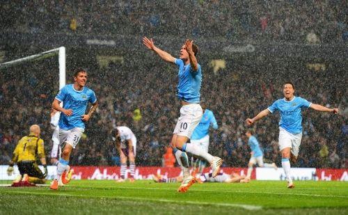 49- Manchester City - Deer: 863 milyon Dolar