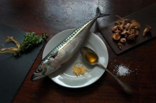 Kalp-damar hastalklar, iltihabi romatizma, iltihapl barsak ve bbrek hastalklar gibi sorunlar olanlarn balk hap almalar uygundur.