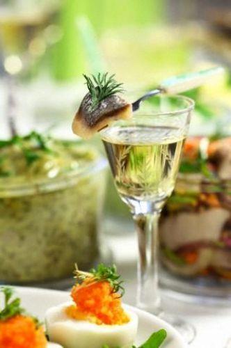 Balk yanda bulunan EPA, ste eklenebilir. Bu tr stler, gebe ve ocuklar iin uygundur. Ancak iyi saflatrlamam balk ya A vitamini de ierdiinden gebeler iin uygun deildir.