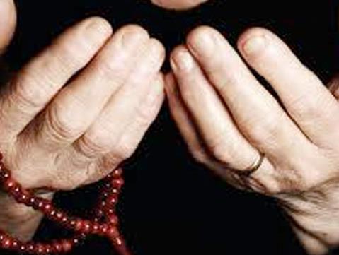 Ey srailoullar! Size verdiim nimeti ve vaktiyle sizi lemlere stn kldm hatrlayn.