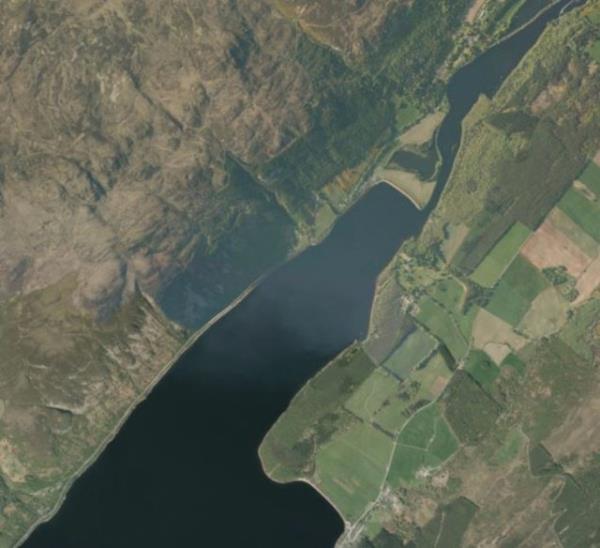 skoya'da yllardr sre gelen Loch Ness Gl'nde yaad iddia edilen efsanevi canavar uydu fotoraflarnda grld!