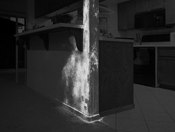 Kann krmz grntsndense, zel boya ile vurgulanmas, fotoraflara bambaka bir boyut katyor.