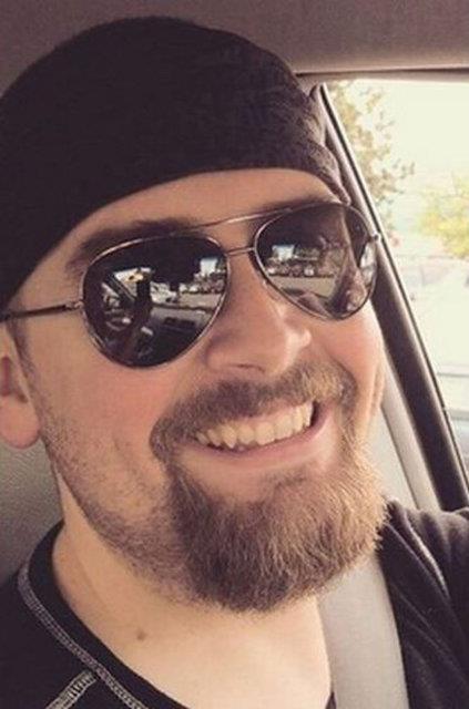 Robert Foster, "Eskiden benim iin attrmalk bir porsiyon demek, bir tabak dolusu makarna yannda sosis ve ekmek yemekti" diyor.