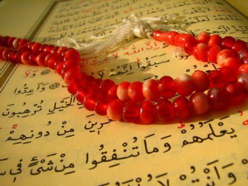 <p><b>3 HAFTA GEREKYOR</b></p>   Prof. Dr. evik, youn stresin etkilerinden kurtulmak iin gerekli olan srenin 3 hafta olduunu belirterek, 'Ramazan ay 30 gn olduuna gre tutulan orula yaklak 20. gnn sonunda artk yeni yaam tarzna alm ve ramazan bandaki ar stresten kurtulmu oluruz' ifadesini kulland.