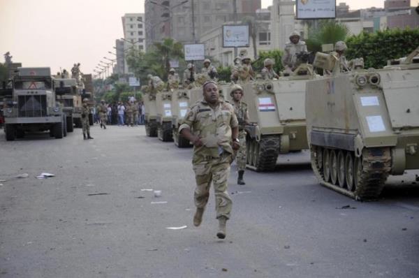 Sevilay Ykselir &#8207;@sevilayyaziyor 56 dk : Aklma 12 Eyll 1980 geldi.Ahalinin,'ohh ok kr asker geldi' diyerek sevindirik olduu saatler ve sonras.Faizm..