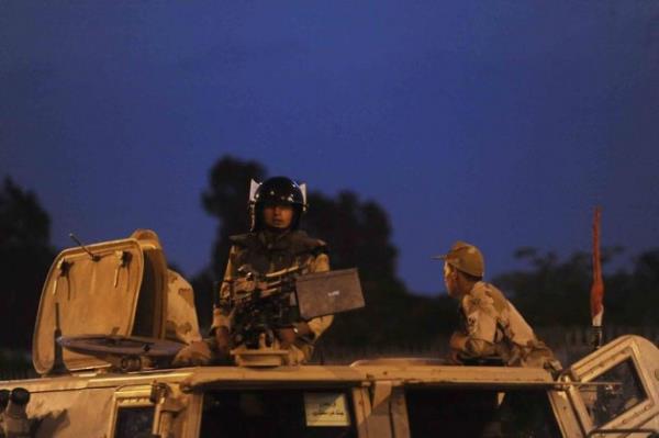 AHMET TEZCAN &#8207;@tezcanah 44 dk : "Hasan, Devrimci iddet, devlet terr neymi, biz iktidara gelince grrsn".. Byle dermi darbe isteyen Doan Avcolu, Hasan Cemal'e.