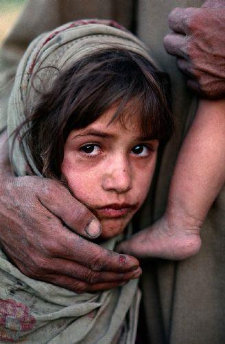 Gzlerdeki yzlerce duygunun ifadesi. Korku, endie, umutsuzluk, aresizlik...