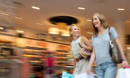 Baz maazalara girdiiniz gibi nefes almanz zorlatran parfm kokusu.