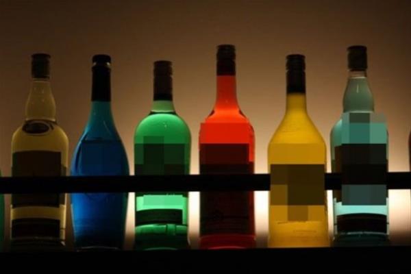 Alkol kadnlarda yaklak olarak %6, erkeklerde ise %10 orannda kansere yol aar.