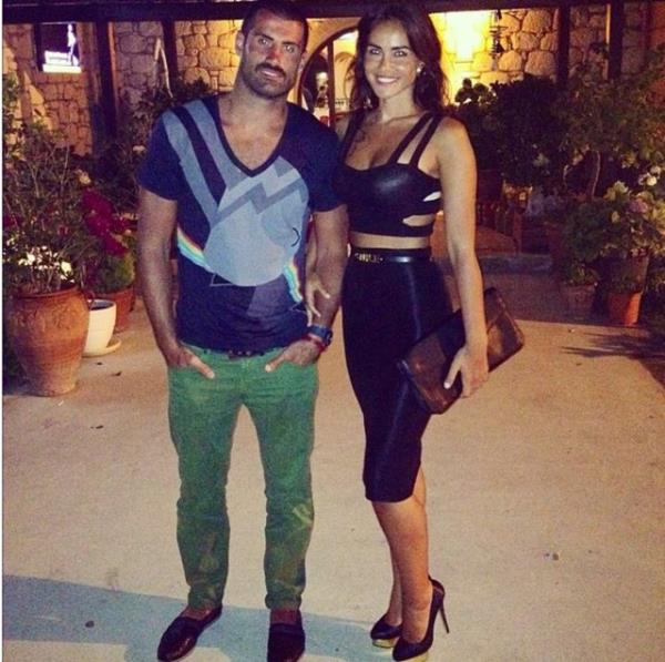 VOLKAN DEMREL   <br>Sevdiklerinizle Beraber Salkl, Mutlu, Huzurlu Nice Bayramlar..</br>