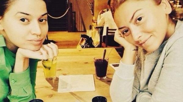 Yeni albmn piyasaya srme hazrlnda olan Hadise, sosyal medyada paylat fotorafla hayranlarn artt. Kz kardeinin doum gnn kutlayan Hadise, makyajsz halde ekilen fotorafn Instagram hesabna koydu.
