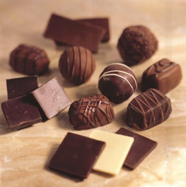 Tpk aspirin gibi kanda phtlamann nne geer. Dzenli tketenlerde lm, yemeyenlere kyasla yzde 30 daha ge gerekleiyor (gnde 30 gr)