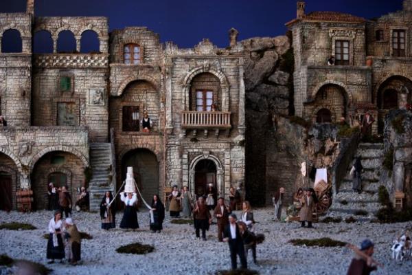 Eski Roma'da ieden hazrlanm kaplar altn ve gmden daha deerli saylrlard.