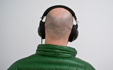 1 saat boyunca kulaklkla bir ey dinlemek kulaktaki bakteri saysn % 700 arttryor.