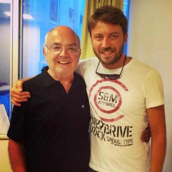 YELZ AR  <br>lk akm babam ve son akm eim</br>