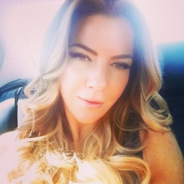 IVANA SERT  <br>Gnaydn herkese baarl bir gn dilerim</br>