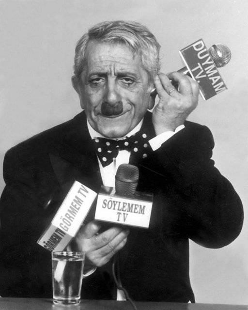 Nejat Uygur (Tiyatrocu)