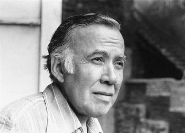 Behet Necatigil (air)