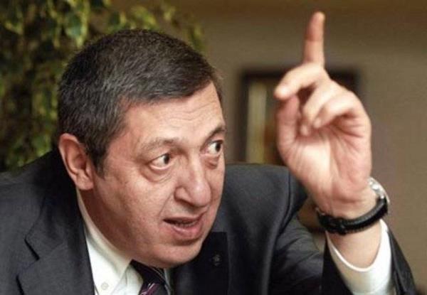 Deniz Blkba (Emekli bykeli-politikac)