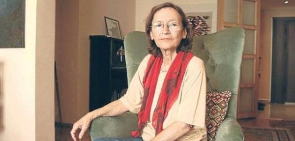 Prof. Ela Gntekin (Akademisyen)