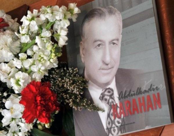 Prof.Dr. Abdlkadir Karahan (Edebiyat profesr)