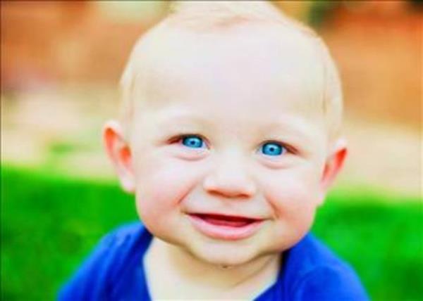 Bu �eytani g��lerin, g�klerin rengi olan mavi renk taraf�ndan kovuldu�una da inan�l�yordu.