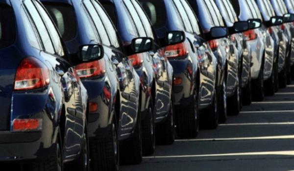 Toyota Temmuz 2014'te satlan otomobil says: 2917