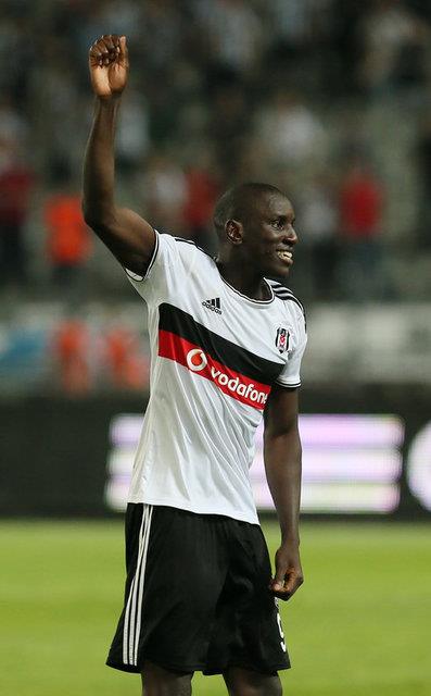 Man ardndan Olcay ahan'n l ekmeyi rettii Demba Ba 3 gol att ma byk bir ovla tamamlad. te Beiktal taraftarlarn sosyal medyay sallayan Demba Ba yorumlar...