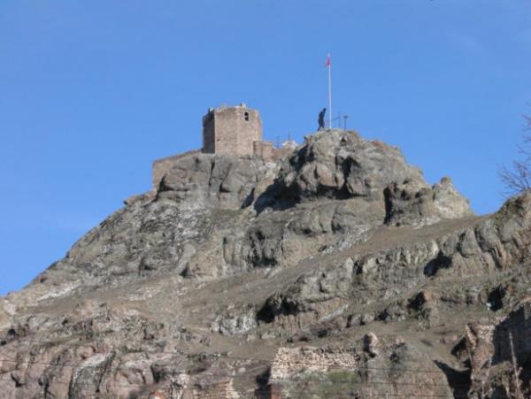 ebinkarahisar Kalesi