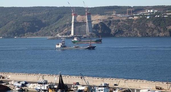 Ayn zamanda zerindeki rayl sistemle Asya ve Avrupa'y hzl trenle birbirine balayacak olan 3. Kpr (Yavuz Sultan Selim), Metrosu ve Marmaray'la da entegre olacak.