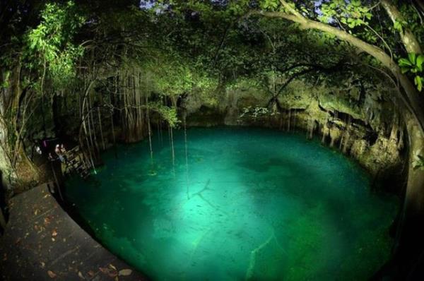 IK Kil Cenote, Chichen Itza- Meksika