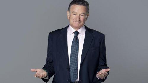 Robin Williams'n ardndan nl isimlerin duygusal mesajlar l Ozanlar Dernei ve Can Dostum filmleri ile Trkiye'de ve dnyada geni hayran kitlesi edinen Oscar dll nl oyuncu Robin Williams, Tiburon kentindeki evinde l bulundu. Bu ac haberin ardndan nl isimler duygularn dile getirdi