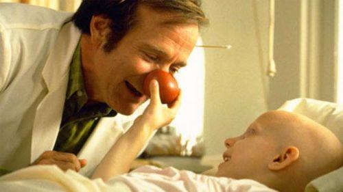 AVRIL LAVIGNE Huzur iinde yat Robin Williams. ok zgnm. Yeteneinle birok insana dokundun.