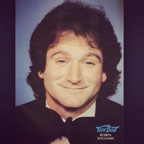 SELEN ZTRK Bak buralarda da ok sevilmisin ..Hayatmn bir dneminin en zel kahraman dnyann gelmi gemi en byk 'Clown'u zldm gidiine ok.. ocukluumdan bir para daha kopmu gibi