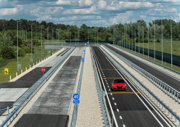 Otomobilin fabrikadan k serveni