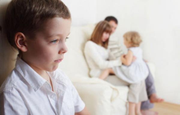 ocuklarnza nezaketin nemini, hayatta deerli bir ey olduunu srekli syleyin.