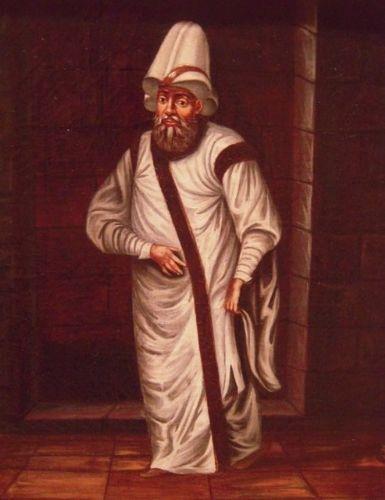 Kallavi : Yap yle bir kahve, kallavi olsun gibi bir kullanm nasl oturmu bilinmez ama kallavi Osmanlda sadrazamn kavuunun ad. Heybetli bir kavuk ve temsil ettii g efsane, o yzden "ok salam" anlamnda kullanyor olabiliriz.