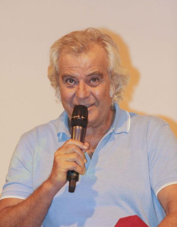 Tark Akan 1949 doumlu