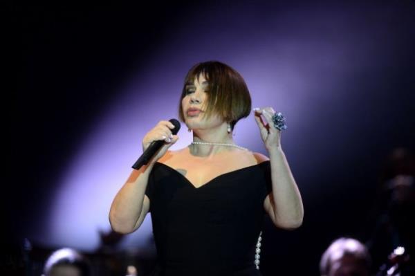 Sezen Aksu 1954 doumlu