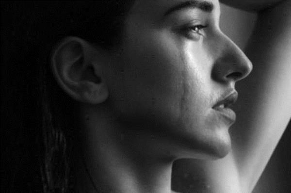 <br>Vcudunuzun bir ok toksini gz yalarnz ile atabildiini biliyor muydunuz?</br> Alamak hem vcudunuzdaki kimyasallarn dar atmna yardmc olur hem de gznz bakterilerden arndrp temizler.