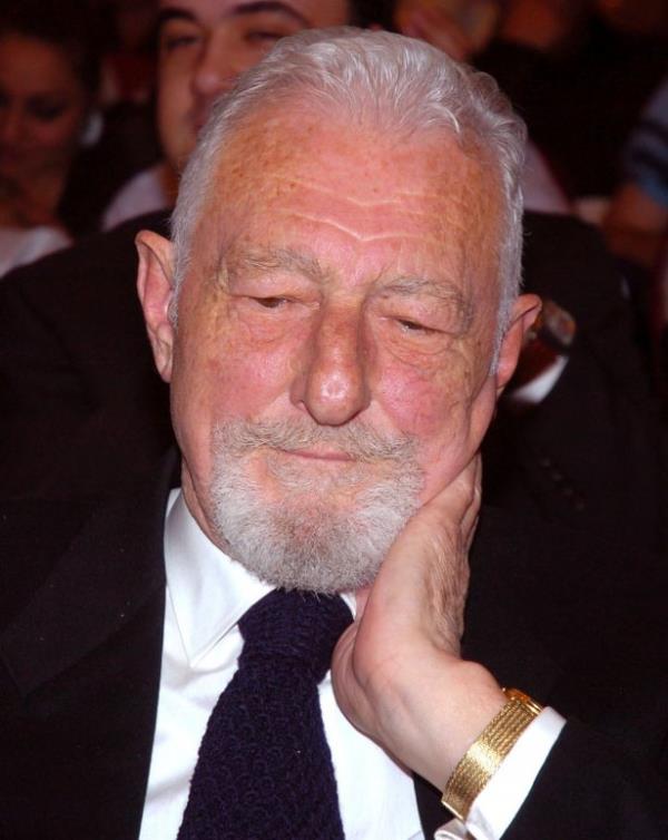 Sleyman Seba, Trakya niversitesi Beiktallar Topluluu'nun dzenledii Gelecee Bak Toplants'na katld.  22/05/2007