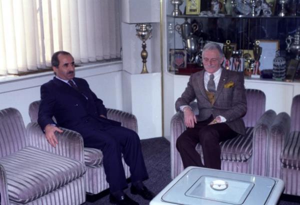 Dileri Bakan Hikmet etin, Beikta Bakan Sleyman Seba'y ziyaret etti.  15/03/1993