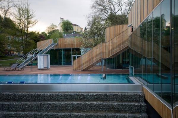 Mediatheque building, Sendai, Japonya  <br>Yapm yl: 2001</br>