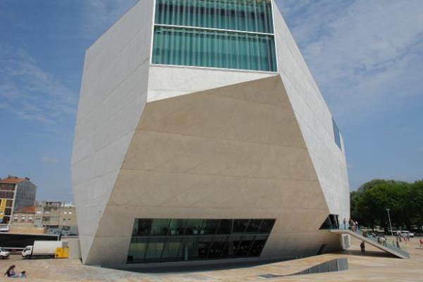 Casa da Musica, Porto, Portekiz  <br>Yapm yl: 2005</br>
