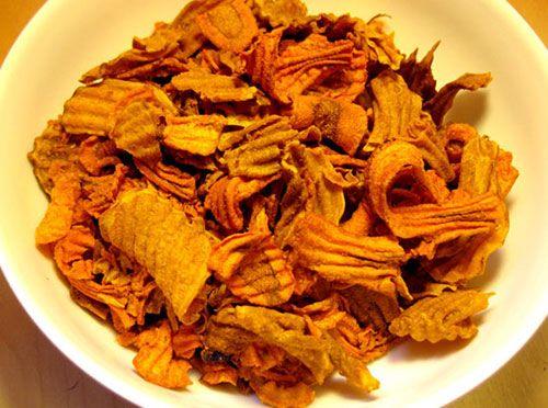 Fast-food zincirlerinin byk boy menleri kimi cezbetmiyor ki? Hem gze hem de mideye hitap eden bu kalori canavarlarn yemekten kendimizi alkoyamamamzn baz sebepleri var